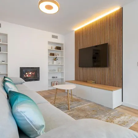 Hauzify I Casa Somella Holiday home