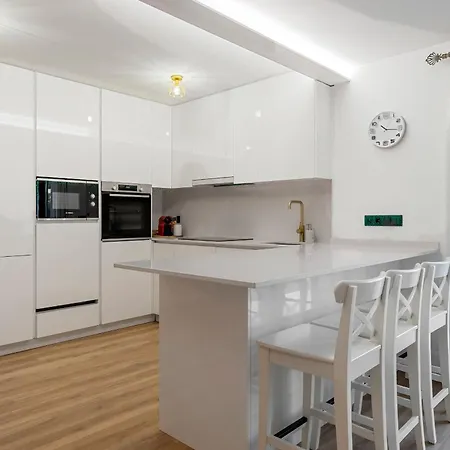 Hauzify I Casa Somella Holiday home
